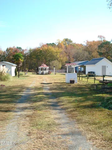 a front view of house with yard