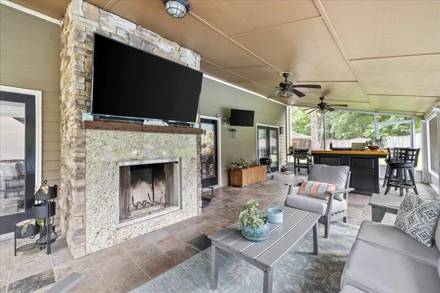 $750,000 | 8888 Saltcoates Court, Tallahassee, FL 32312