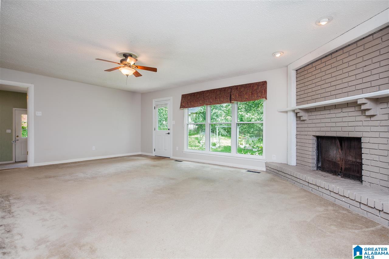 3305 Sunniroc Road Birmingham, AL 35210 - Photo 6 of 35