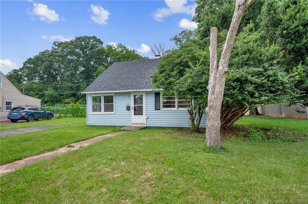 212 Glen Hills Road Meriden, CT 06451 - Photo 1 of 1 Gallery Image 1