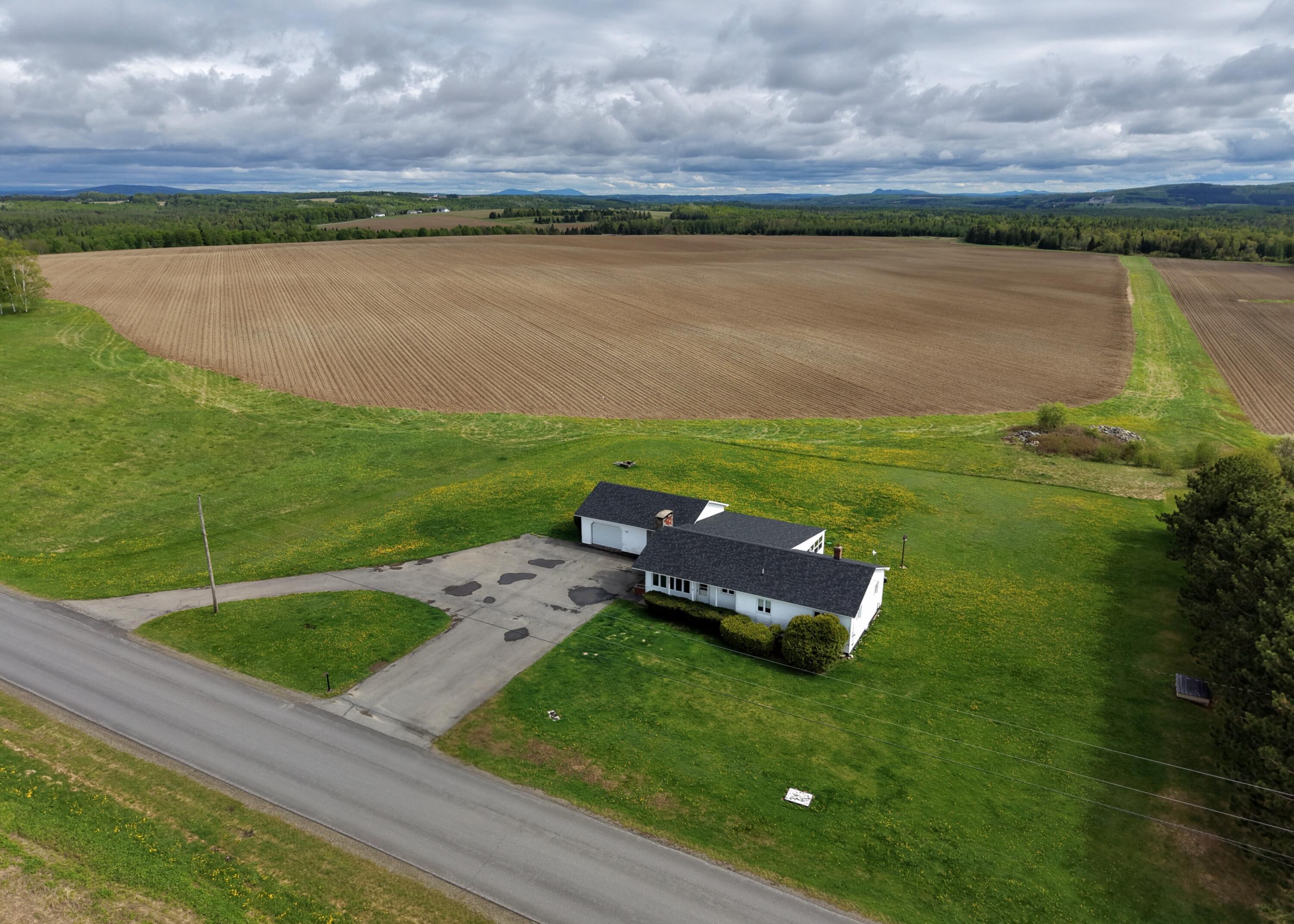 383 Caribou Lake Road Washburn, ME 04786 - Photo 5 of 29 45945