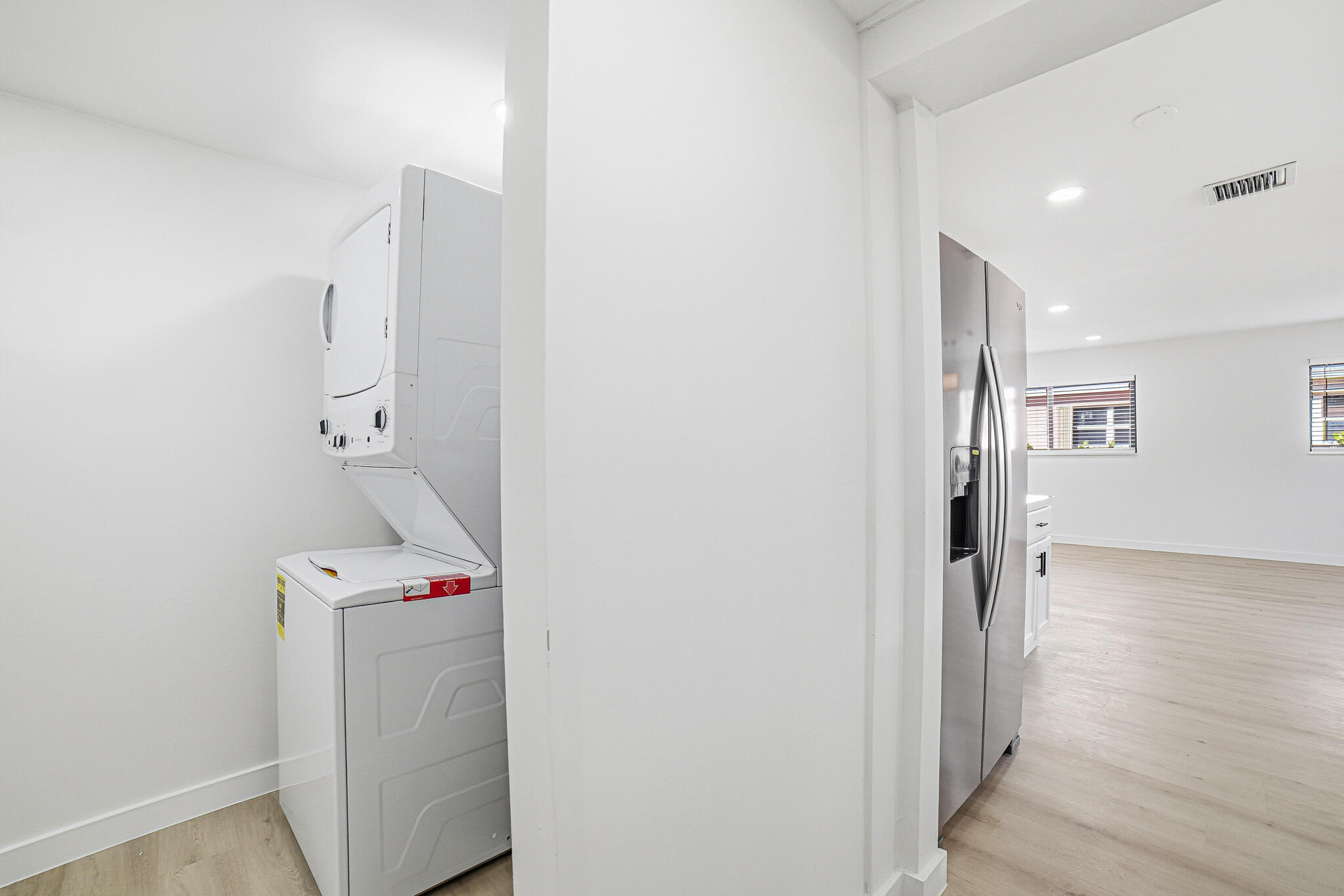 328 Southwest 11th Avenue Delray Beach, FL 33444 - Photo 11 of 25 Laundry-Kitchen