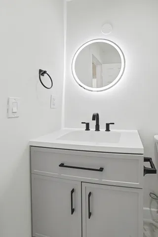 $3,000 | 328 Southwest 11th Avenue, Delray Beach, FL 33444