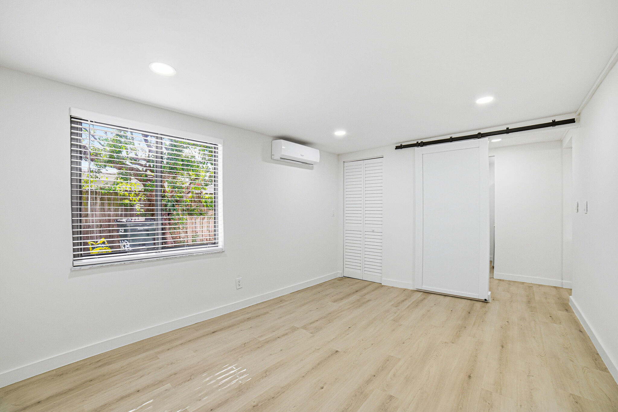 328 Southwest 11th Avenue Delray Beach, FL 33444 - Photo 15 of 25 Bedroom1-B