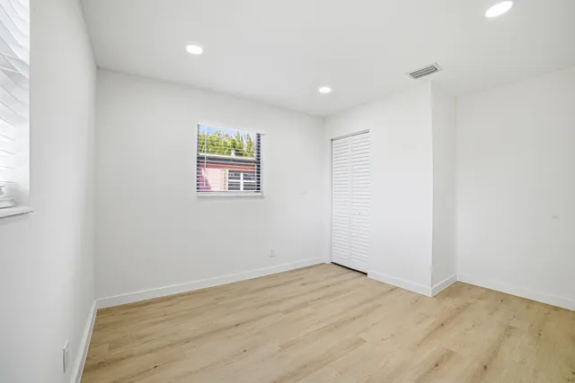 $3,000 | 328 Southwest 11th Avenue, Delray Beach, FL 33444