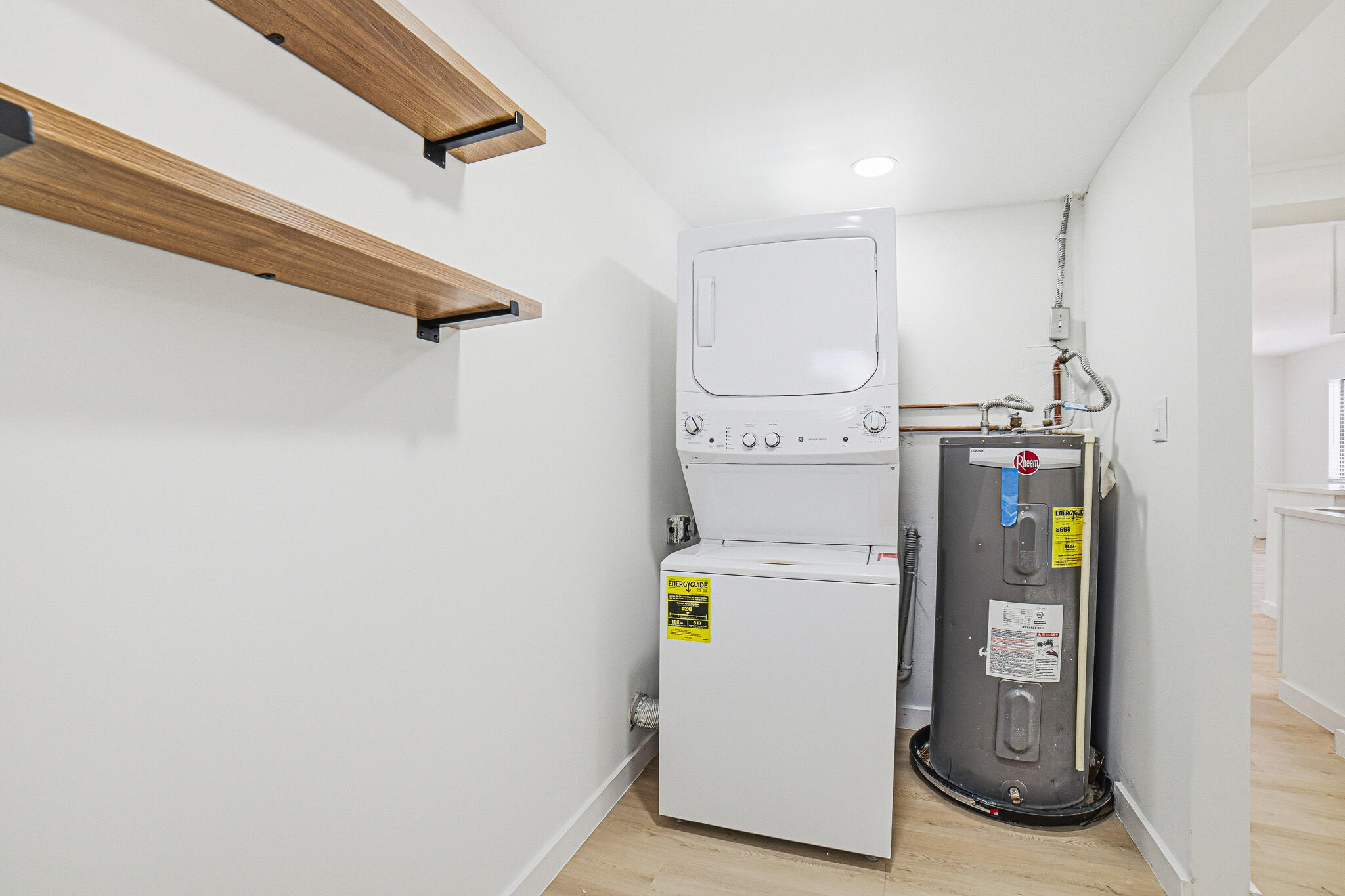 328 Southwest 11th Avenue Delray Beach, FL 33444 - Photo 21 of 25 Laundry