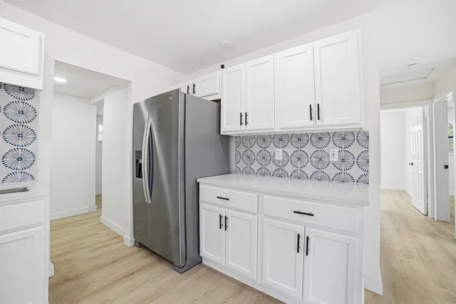 $3,000 | 328 Southwest 11th Avenue, Delray Beach, FL 33444