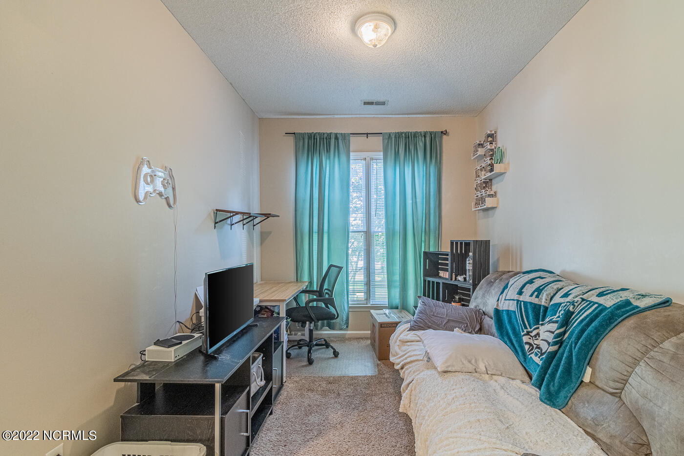 536 Raintree Road Jacksonville, NC 28540 - Photo 28 of 40 raintree-23