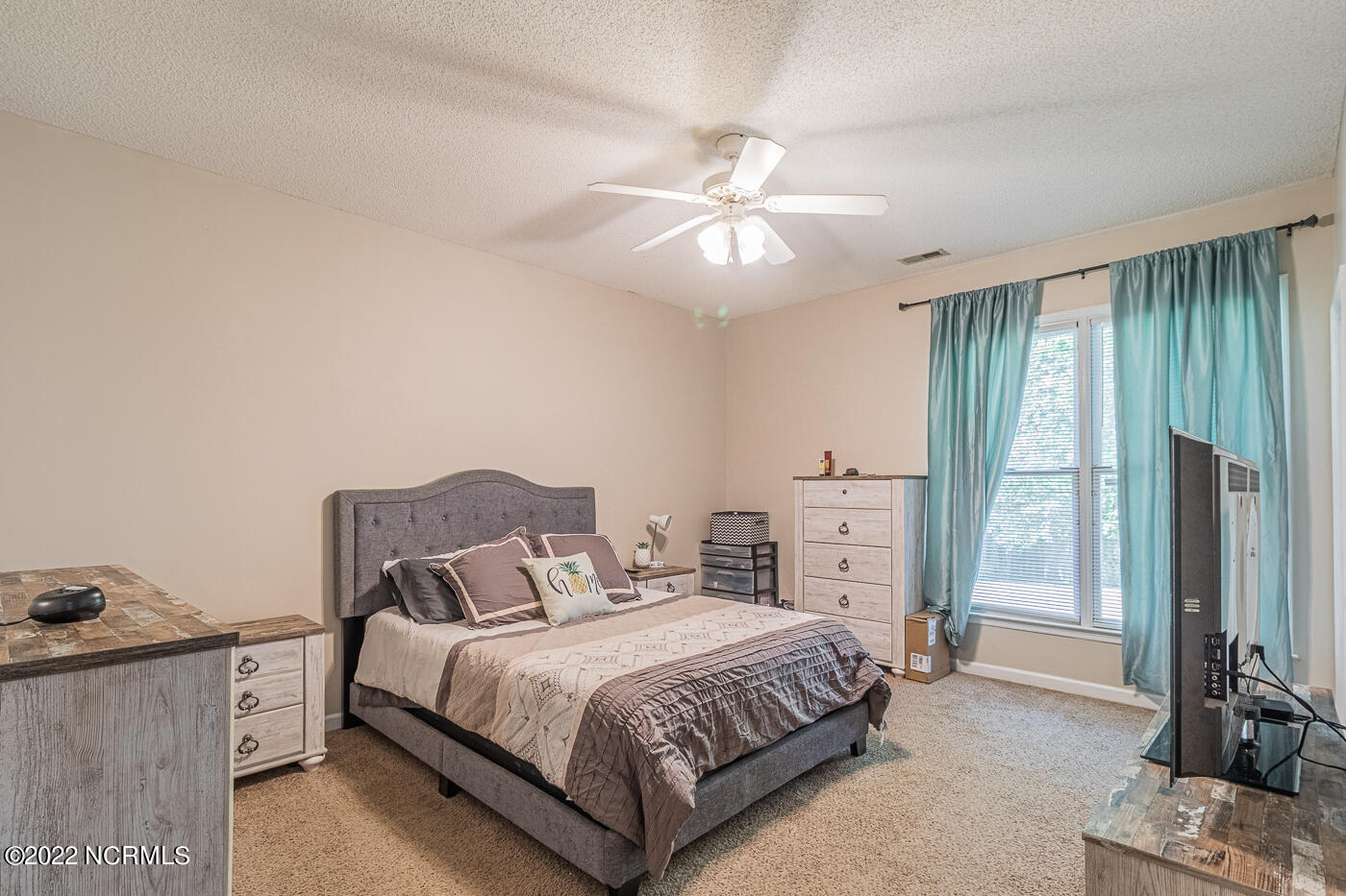 536 Raintree Road Jacksonville, NC 28540 - Photo 29 of 40 raintree-25