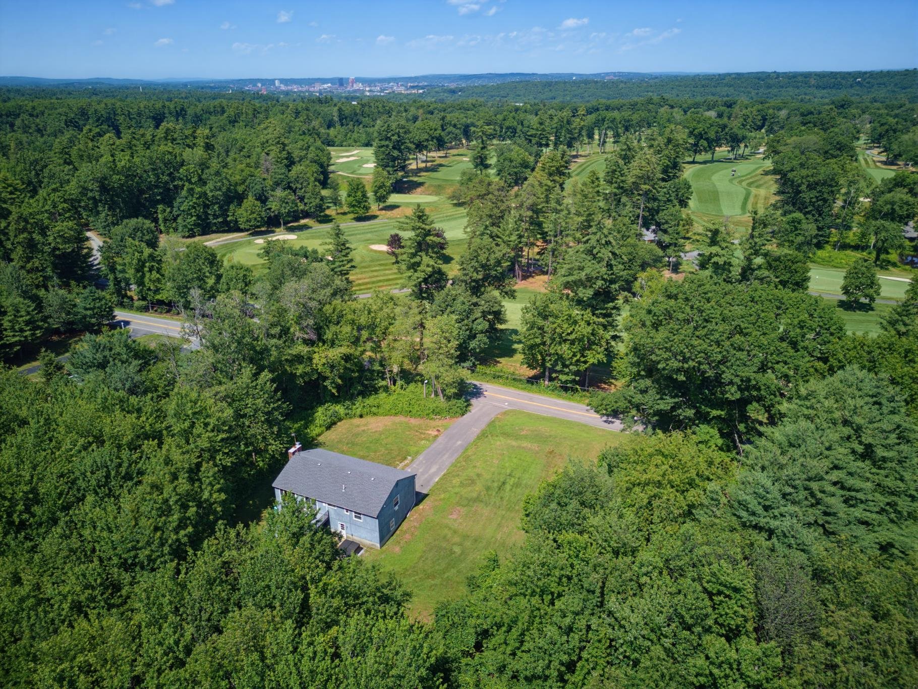 49 Patten Road Bedford, NH 03110 - Photo 4 of 31