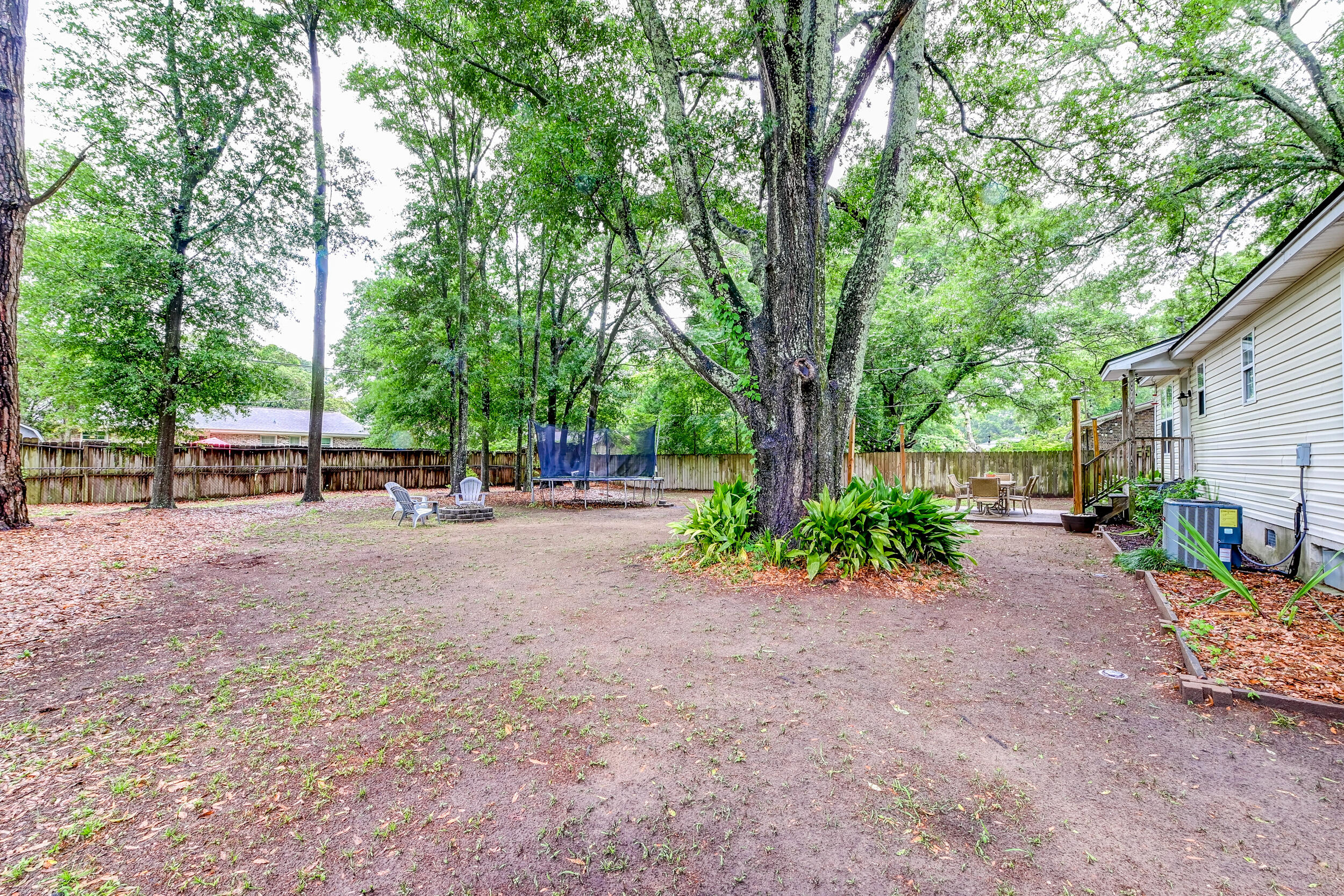1307 Camp Road Charleston, SC 29412 - Photo 9 of 31 DSC_0961_2_3_4_5