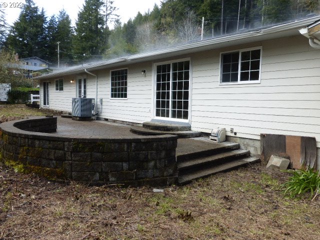 1780 Ivy Avenue Reedsport, OR 97467 - Photo 8 of 30 Gallery Image 8