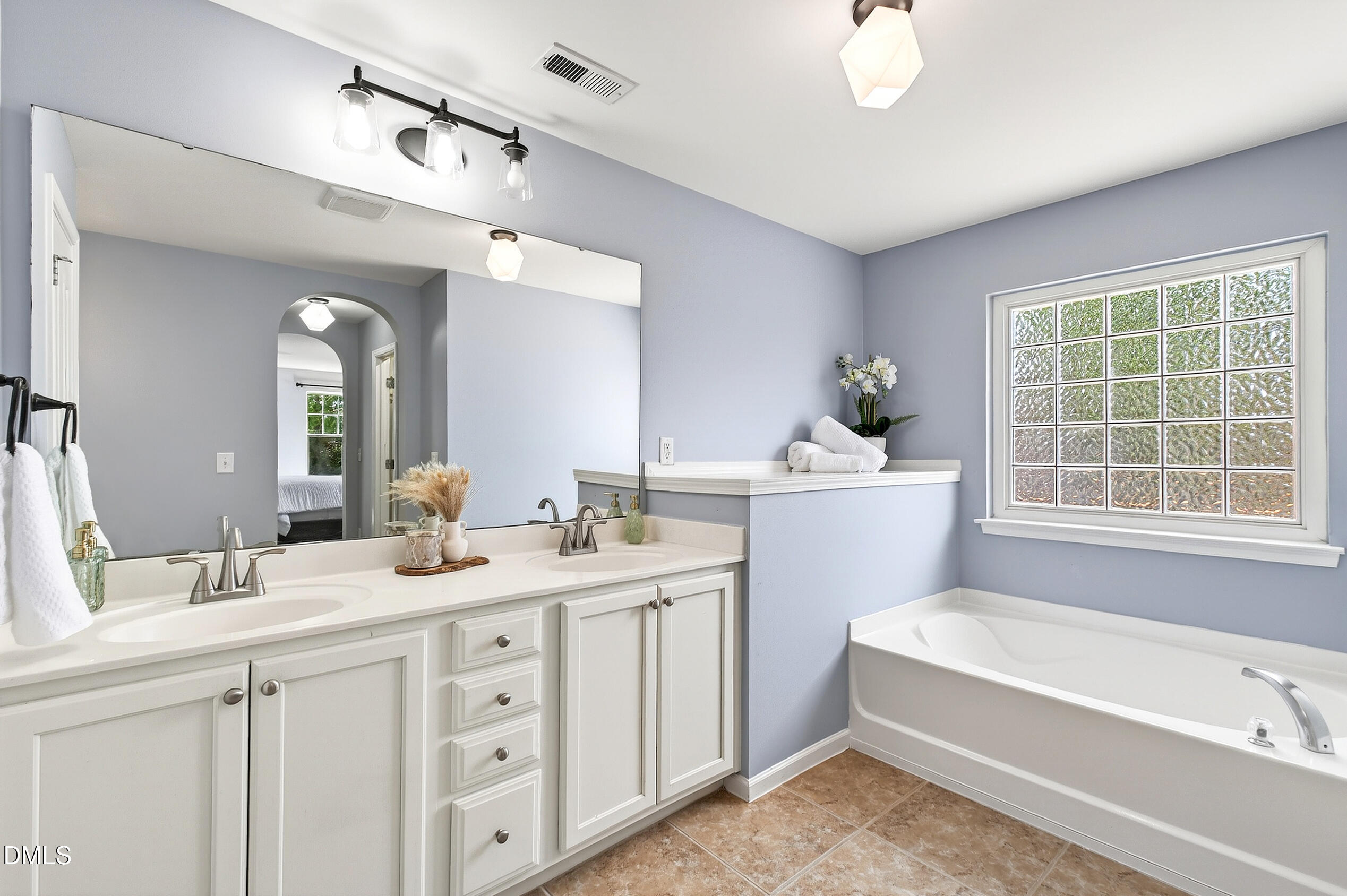 9704 Renfield Drive Raleigh, NC 27617 - Photo 28 of 43 Renfield-33