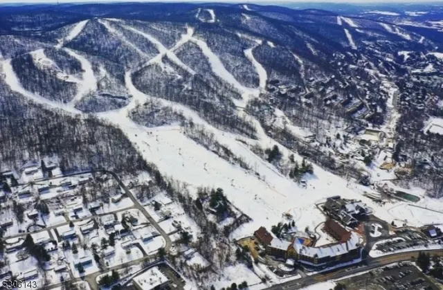 $145,000 | 200 Highway 94, Unit 332, Vernon, NJ 07462