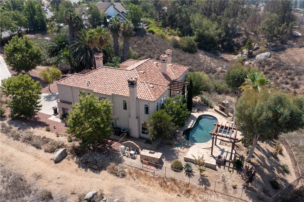 7007 Golden Vale Drive Riverside, CA 92506 - Photo 6 of 72