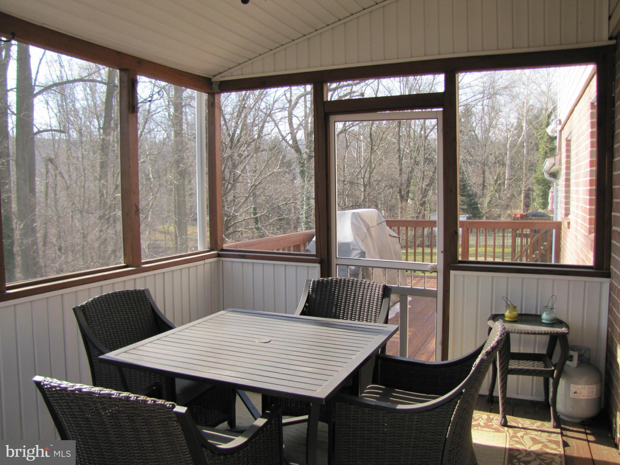 1029 Breezewick Road Towson, MD 21286 - Photo 20 of 24 Porch