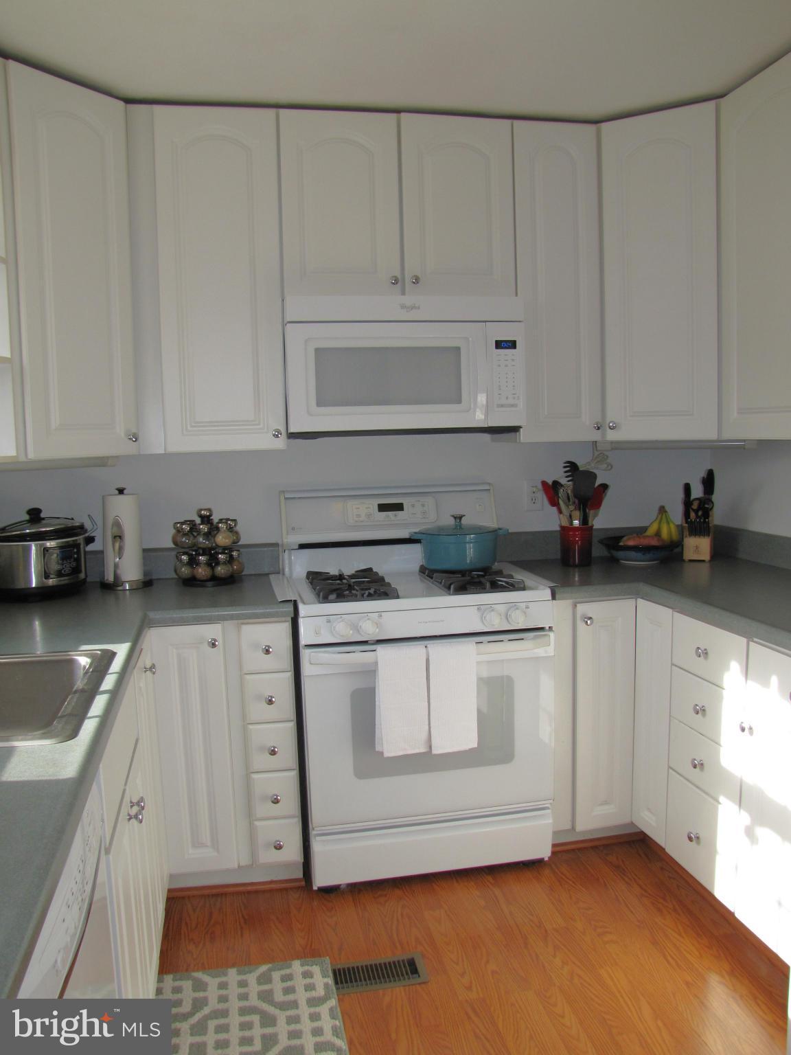 1029 Breezewick Road Towson, MD 21286 - Photo 6 of 24 Kitchen