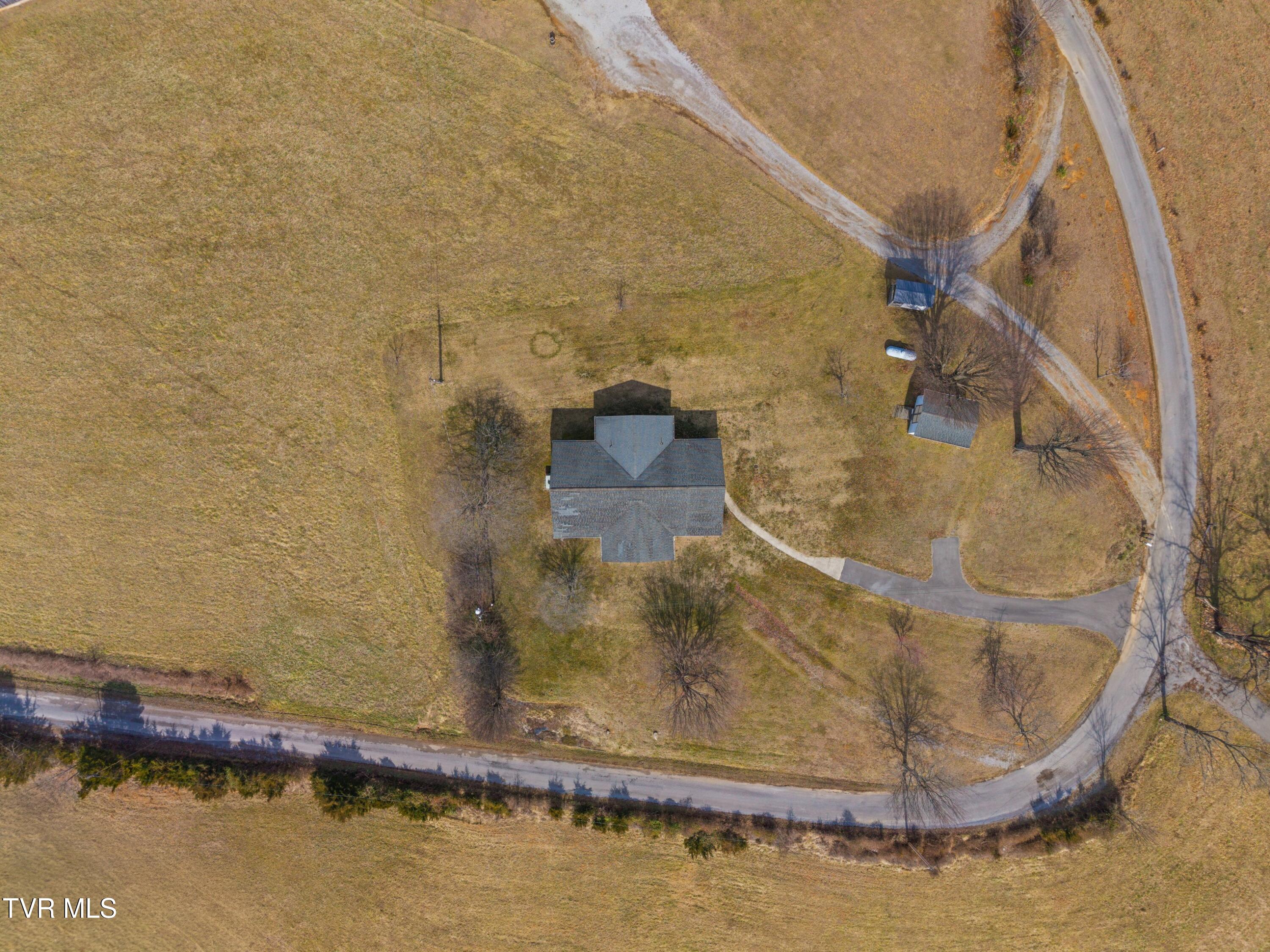 1370 Raven Hill Road Tazewell, TN 37879 - Photo 26 of 28 027-1370RavenHillRoad-Tazewell-TN-37879-