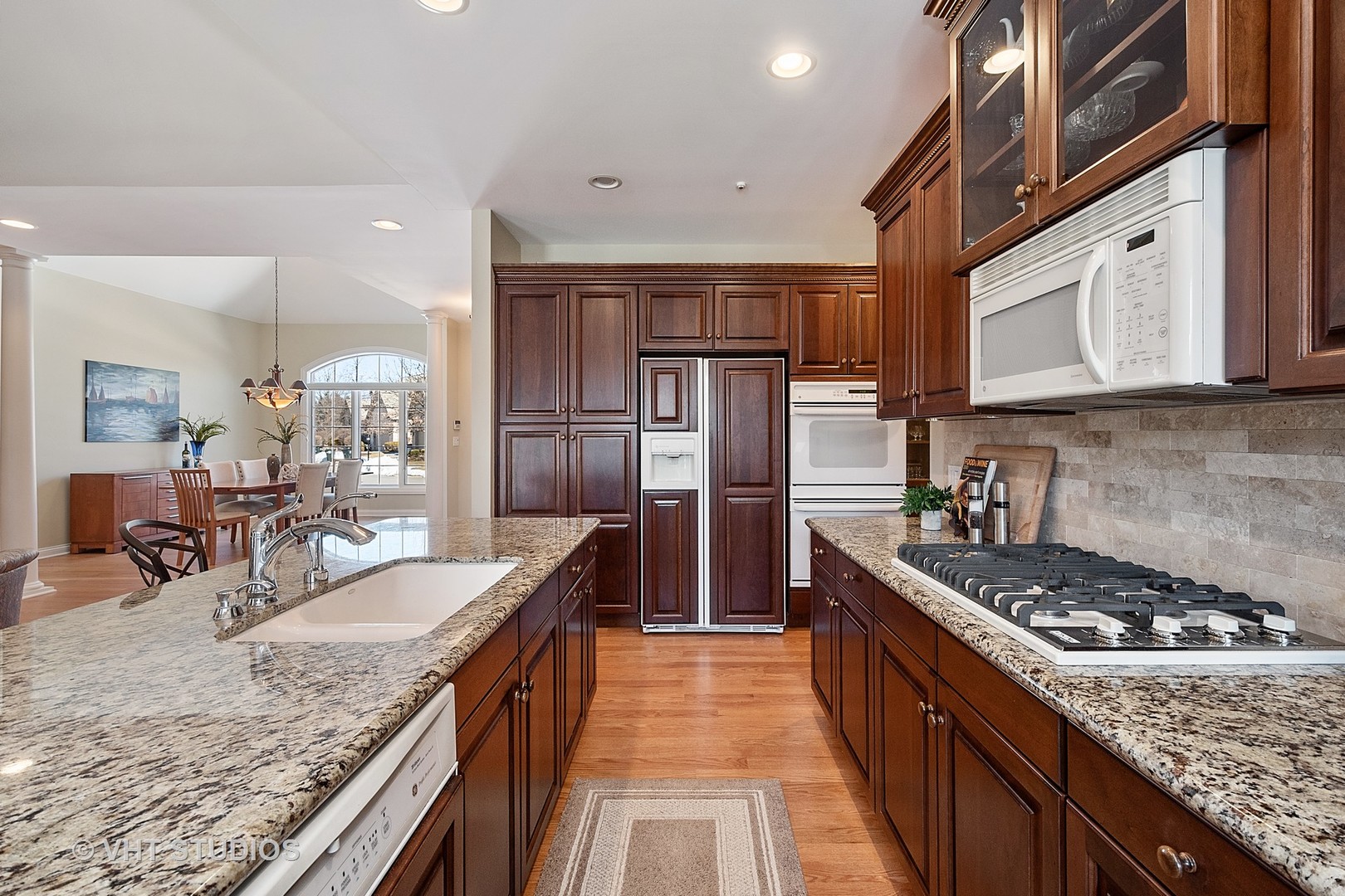 22 Kingsborough Cove Inverness, IL 60010 - Photo 8 of 21