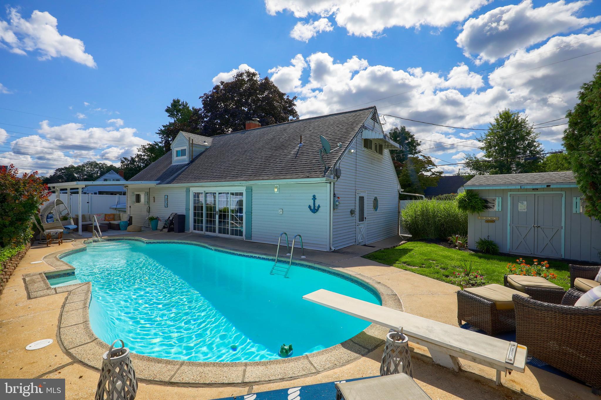 709 Fireside Road York, PA 17404 - Photo 2 of 38