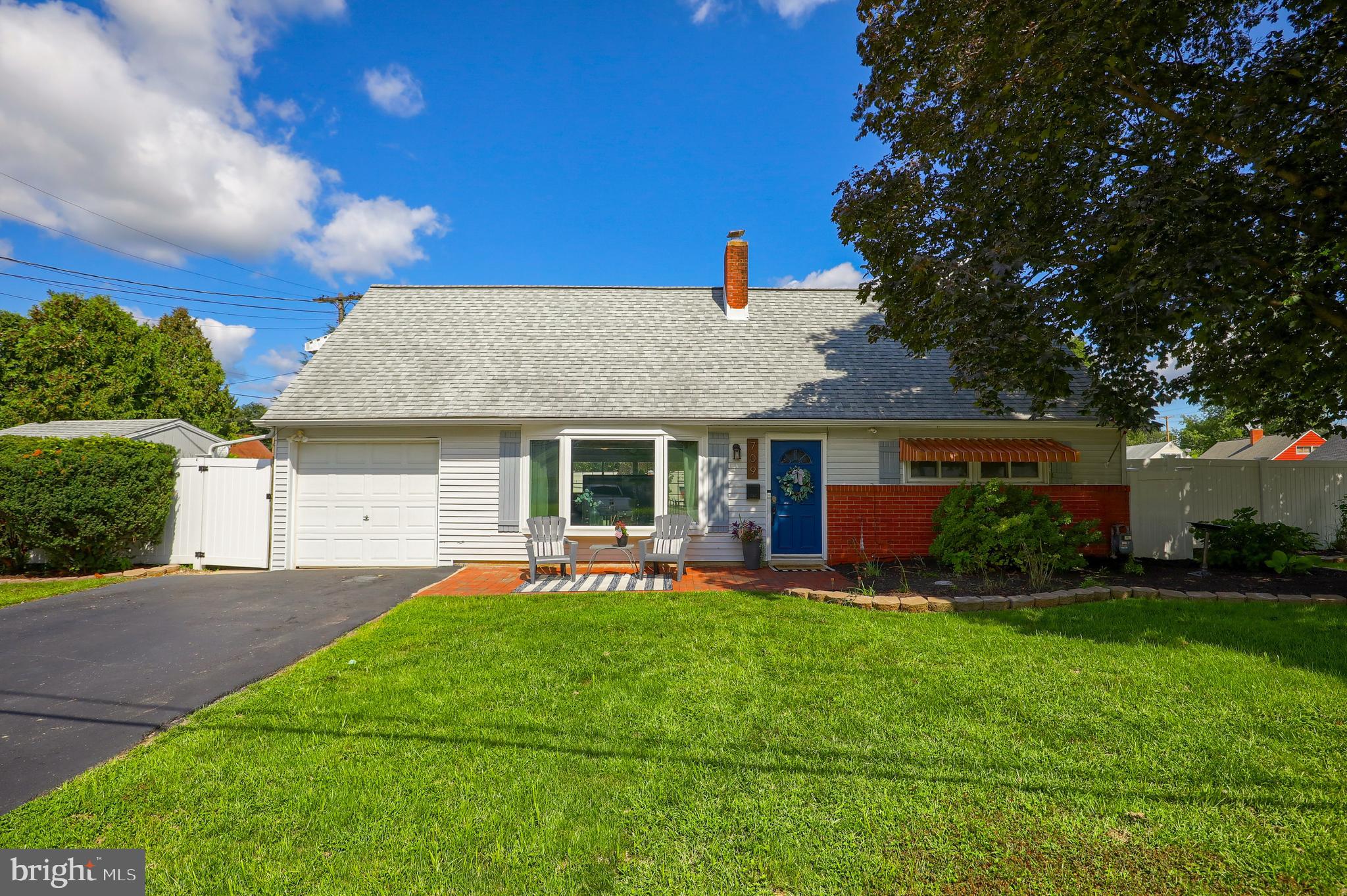 709 Fireside Road York, PA 17404 - Photo 10 of 38