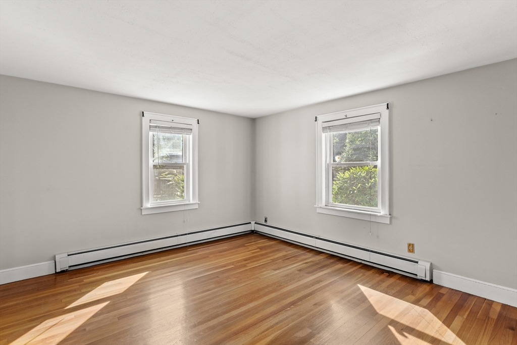 57 Strathmore Road Methuen, MA 01844 - Photo 9 of 33 Gallery Image 9