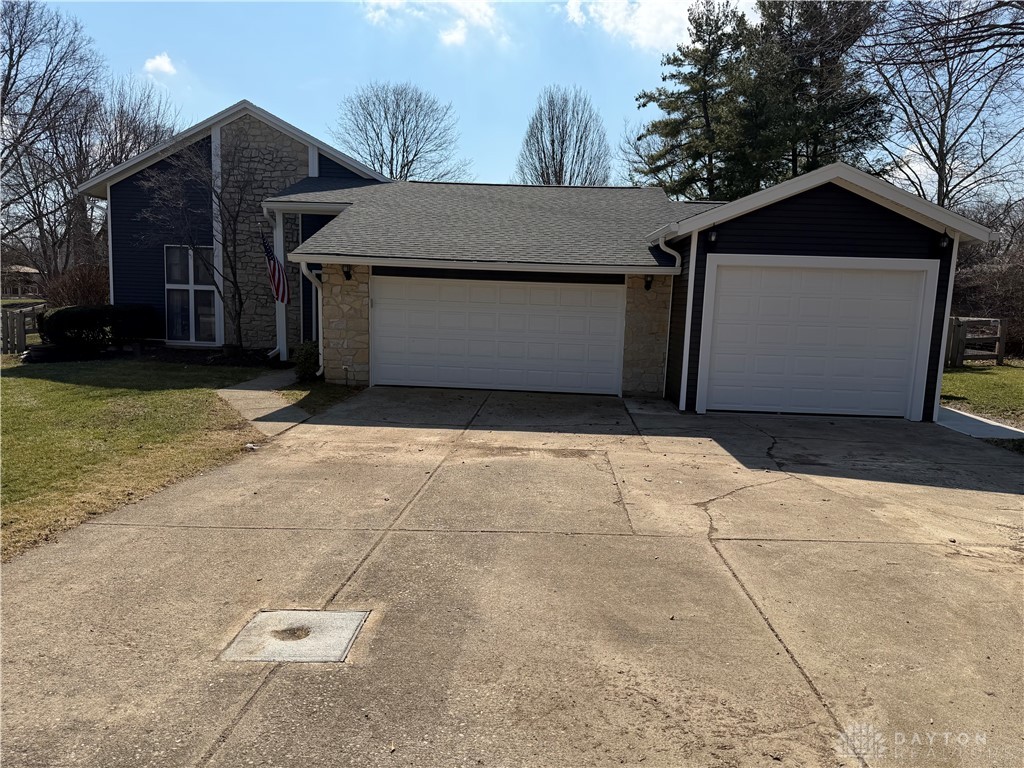 143 Timberside Court Springboro, OH 45066 - Photo 3 of 52