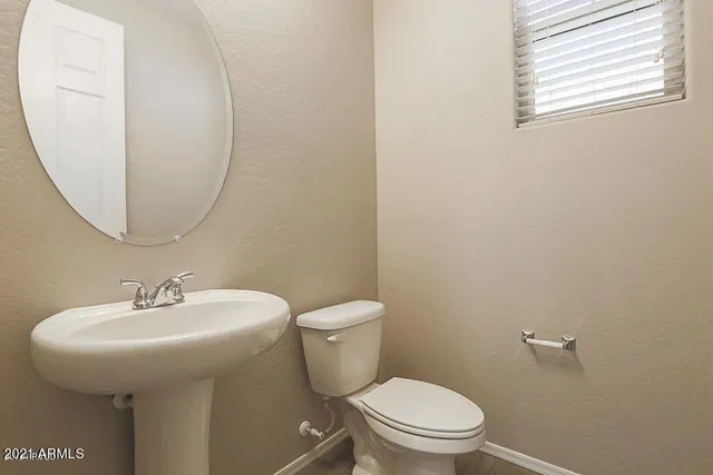 $2,249 | 254 North 79th Way, Mesa, AZ 85207