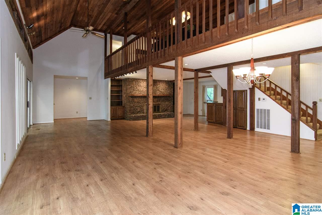 366 Signal Trail Pelham, AL 35124 - Photo 6 of 50