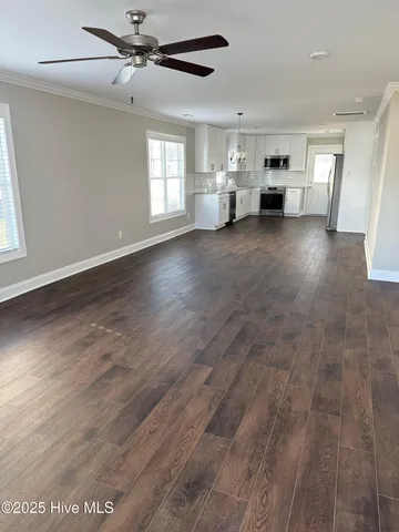 $1,795 | 824 Sarah Rebecca Drive, Unit A, Greenville, NC 27834