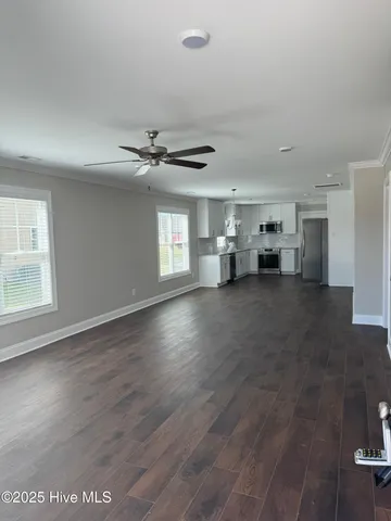 $1,795 | 824 Sarah Rebecca Drive, Unit A, Greenville, NC 27834