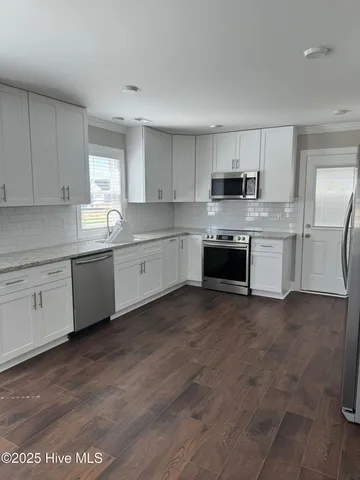 $1,795 | 824 Sarah Rebecca Drive, Unit A, Greenville, NC 27834