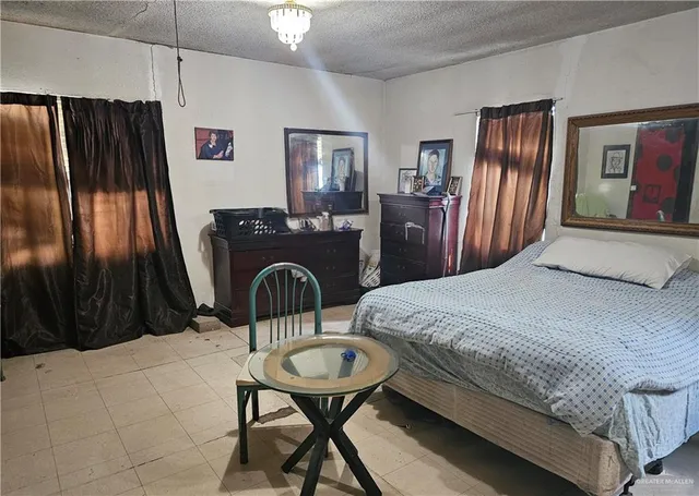 $68,900 | 717 West Raymond Avenue, Raymondville, TX 78580