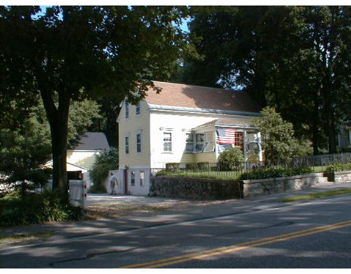 124 Commonwealth Road Wayland, MA 01778 - Photo 2 of 8 Gallery Image 2
