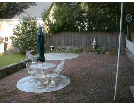 124 Commonwealth Road Wayland, MA 01778 - Photo 5 of 8 Gallery Image 5