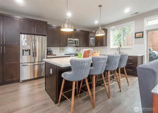 $999,250 | 4314 137 Place Southwest, Lynnwood, WA 98087