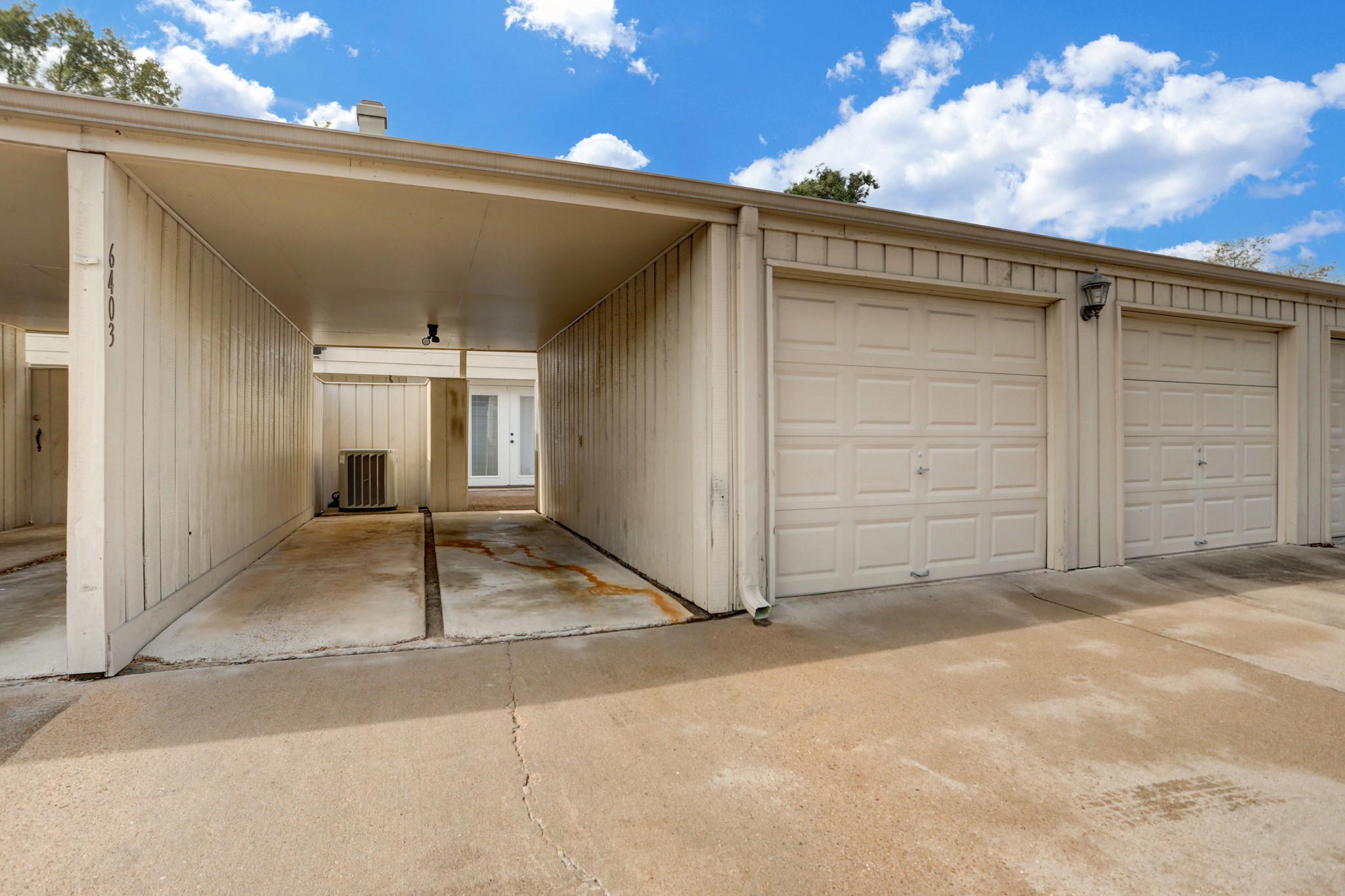 6403 Burgoyne Road, Unit 7 Houston, TX 77057 - Photo 33 of 34
