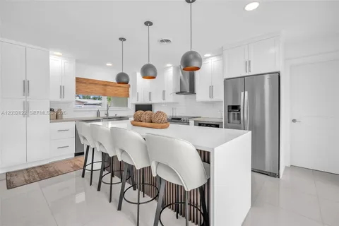 $900,000 | 2104 Northeast 63rd Street, Fort Lauderdale, FL 33308