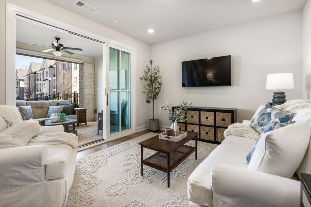 116 Everley Walk Alpharetta, GA 30009 - Photo 9 of 44