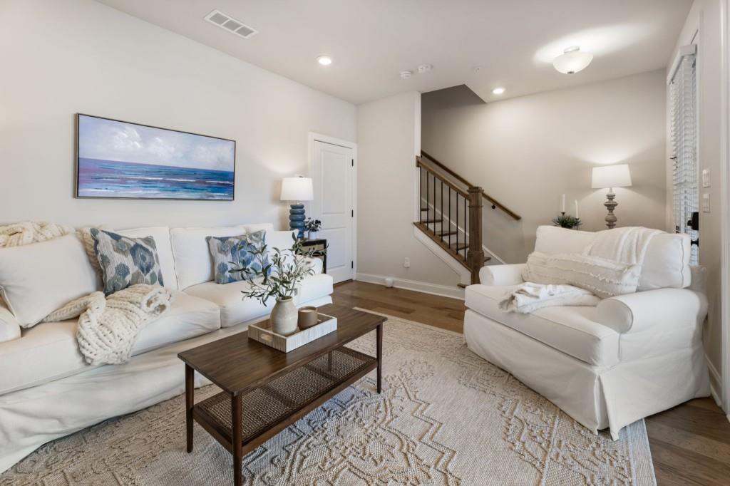 116 Everley Walk Alpharetta, GA 30009 - Photo 10 of 44