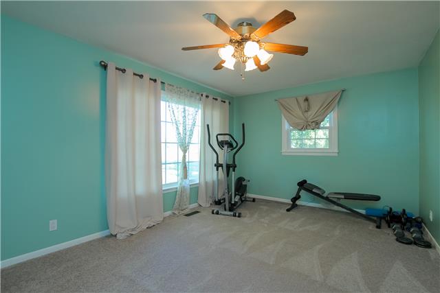 920 McCurdy Road White House, TN 37188 - Photo 3 of 20 Gallery Image 3