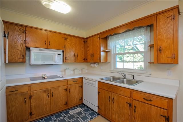 920 McCurdy Road White House, TN 37188 - Photo 8 of 20 Gallery Image 8