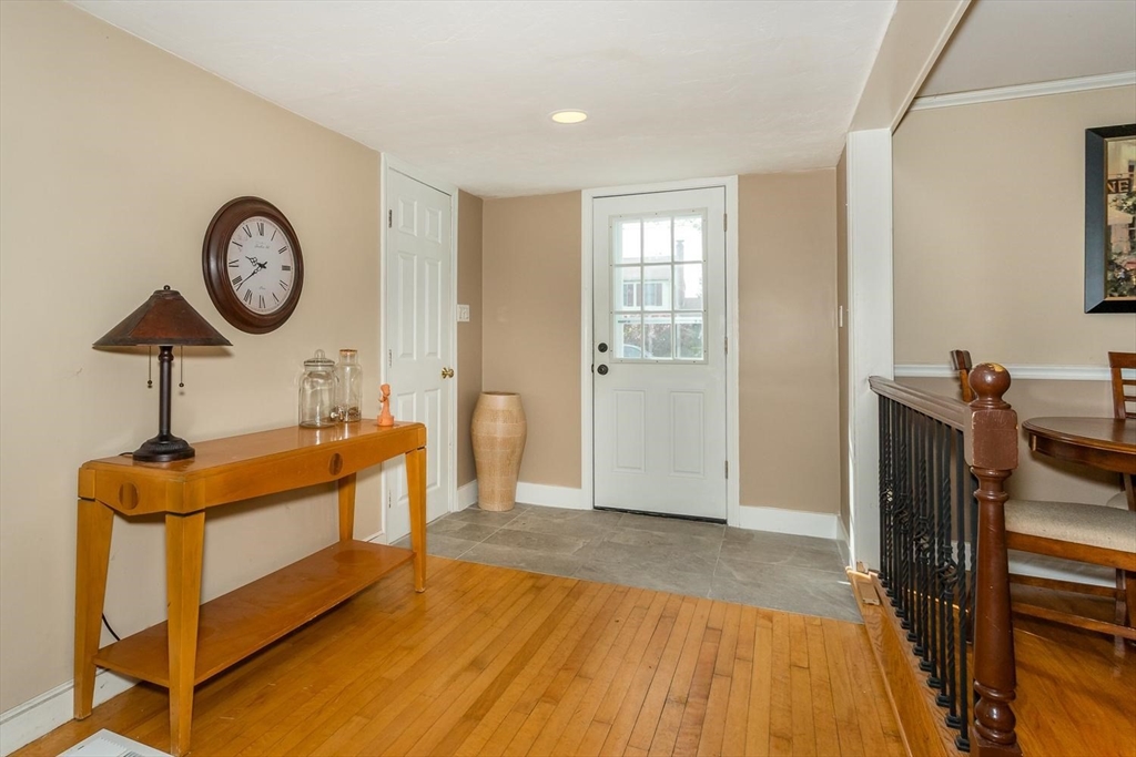 22 Middlesex Road Sharon, MA 02067 - Photo 3 of 21