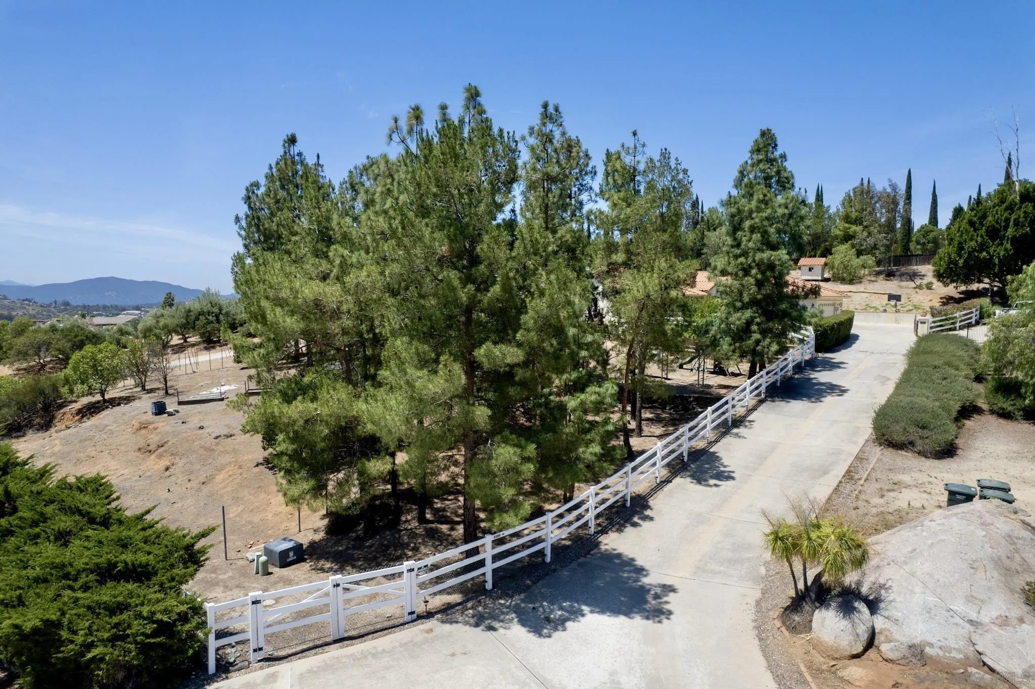 2389 Victoria Circle Alpine, CA 91901 - Photo 43 of 50