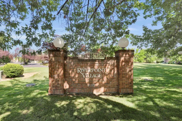 $315,000 | 639 North Riverpoint Boulevard, Unit H103, Spokane, WA 99202