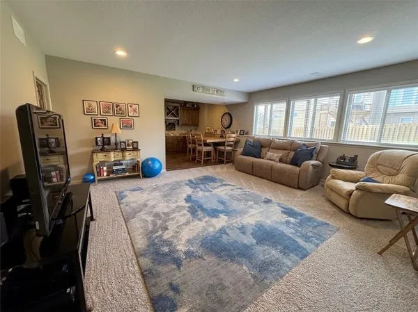 $602,900 | 1100 Southwest Heather Drive, Lee's Summit, MO 64081