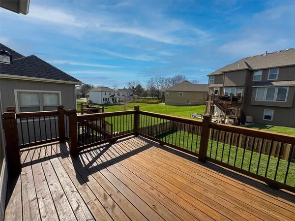 $602,900 | 1100 Southwest Heather Drive, Lee's Summit, MO 64081