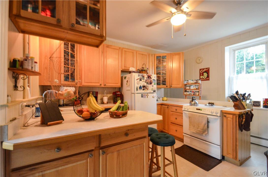 4424 Mauch Chunk Road Coplay, PA 18037 - Photo 11 of 49 Gallery Image 11