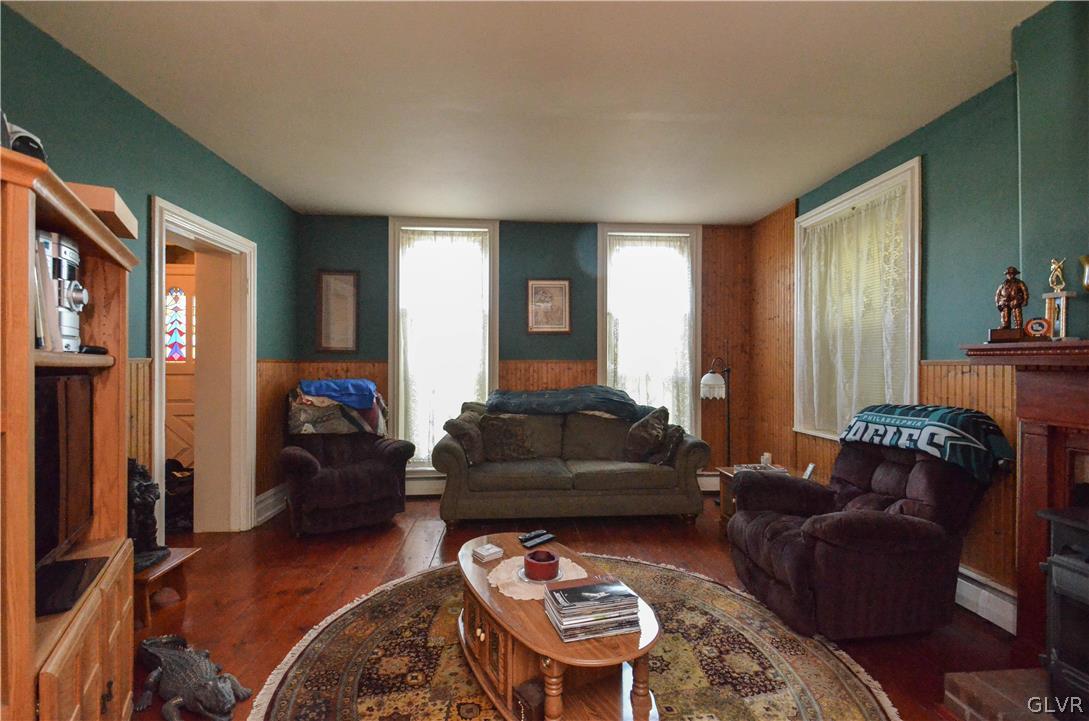 4424 Mauch Chunk Road Coplay, PA 18037 - Photo 3 of 49 Gallery Image 3
