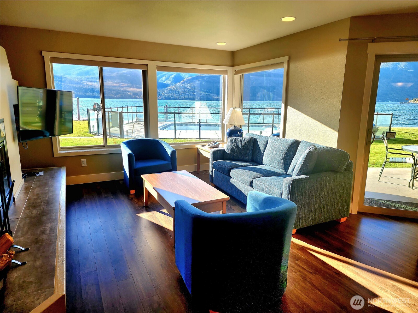 1 Lakeside 704-h Manson, WA 98831 - Photo 5 of 40